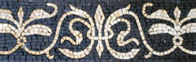 BD65 White on black fleur de lys mosaic border